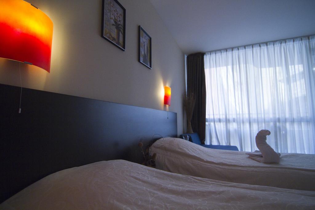 Tropics Hotel Sveti Vlas Eksteriør billede
