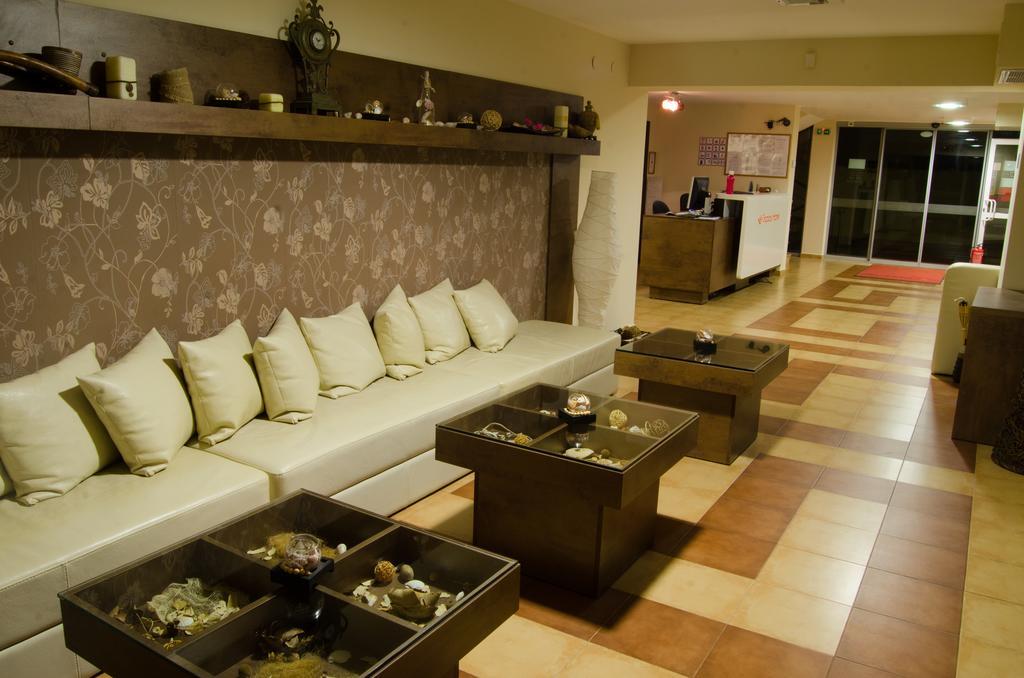 Tropics Hotel Sveti Vlas Eksteriør billede