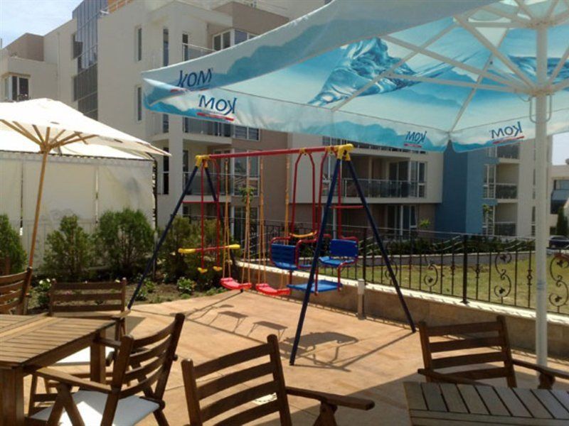 Tropics Hotel Sveti Vlas Eksteriør billede