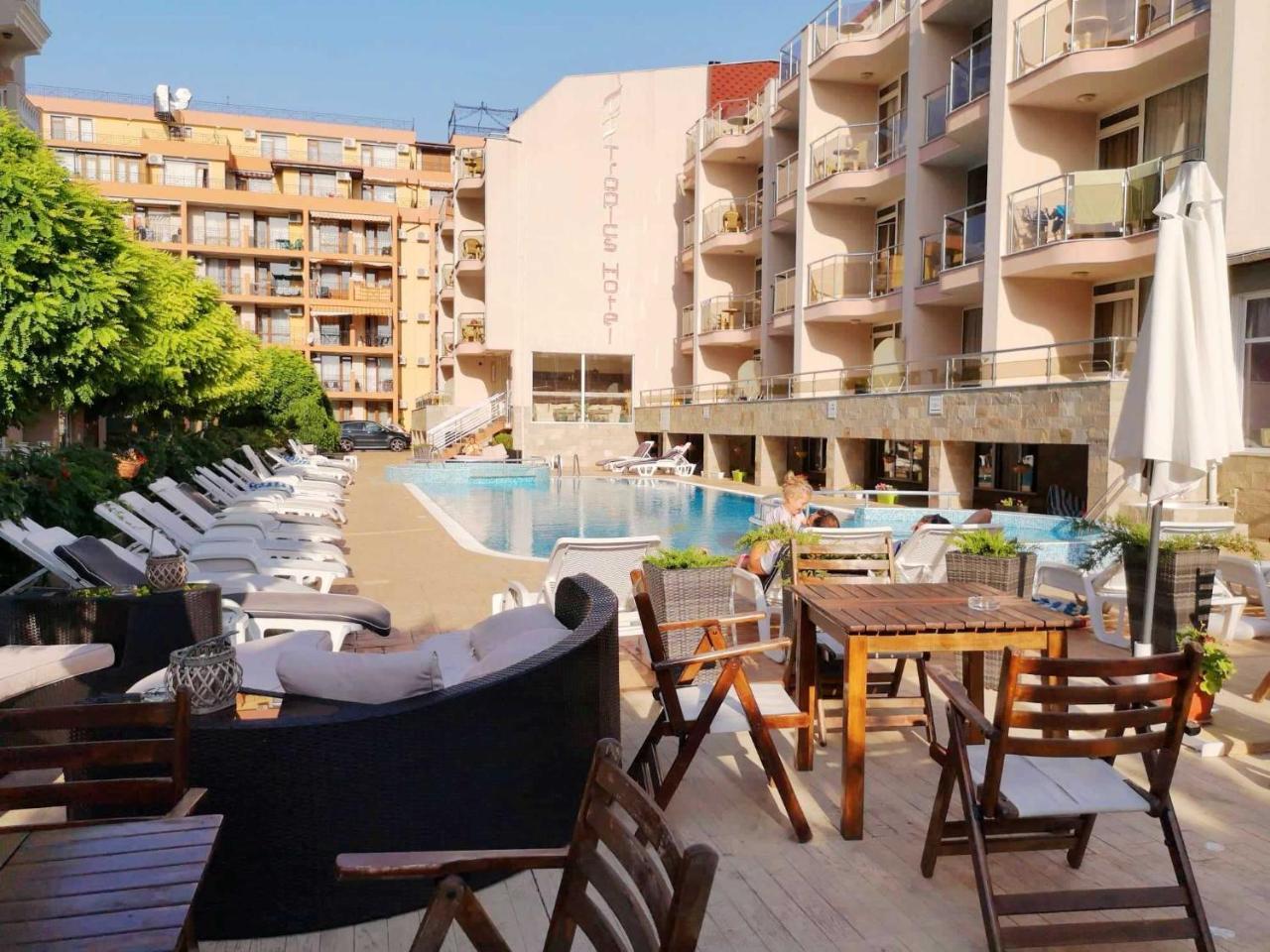 Tropics Hotel Sveti Vlas Eksteriør billede
