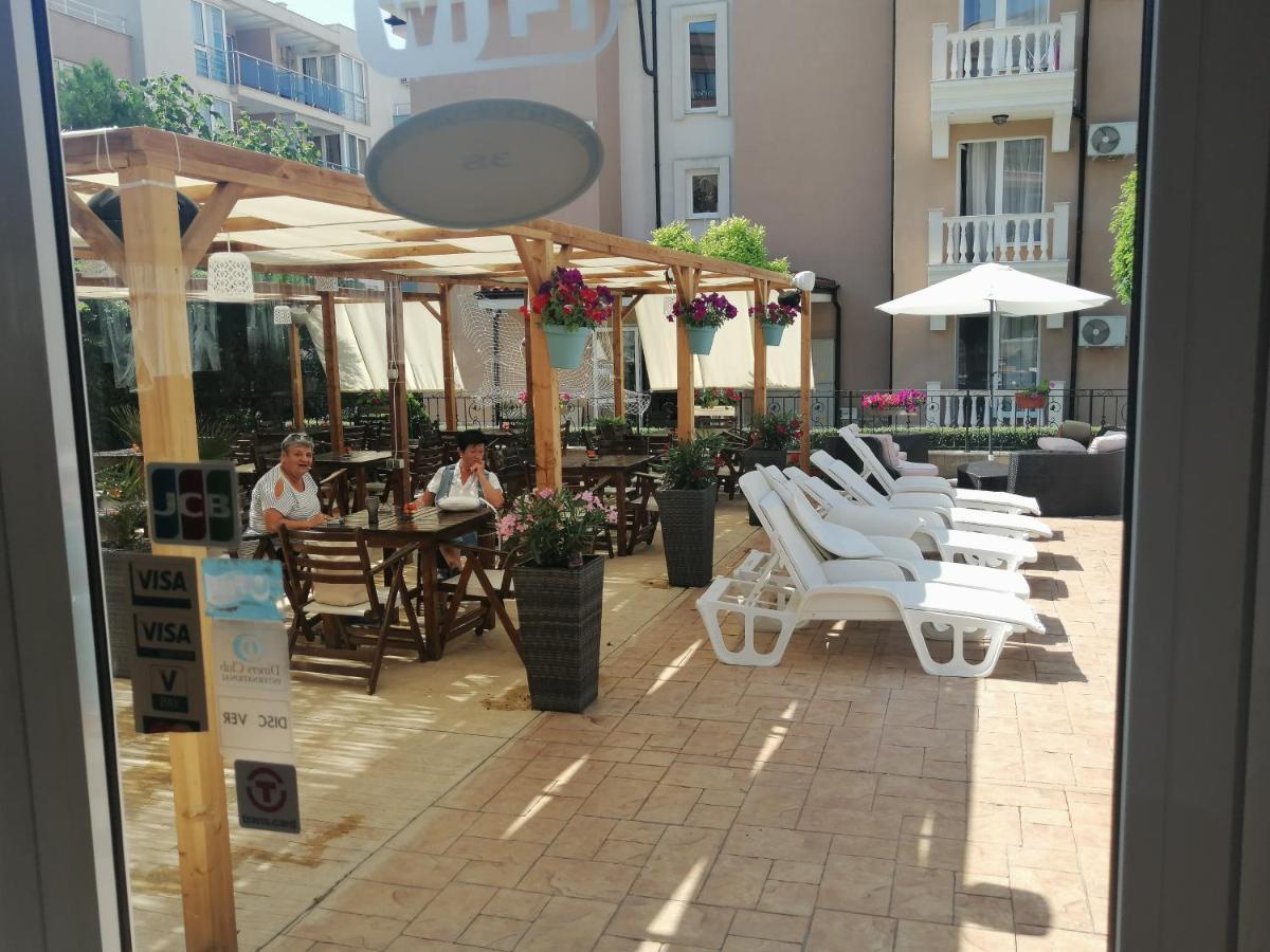 Tropics Hotel Sveti Vlas Eksteriør billede